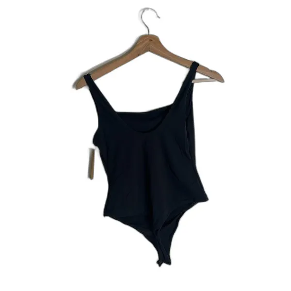 Skim‎ fits everybody square neck bodysuit in the color onyx size large - Image 6