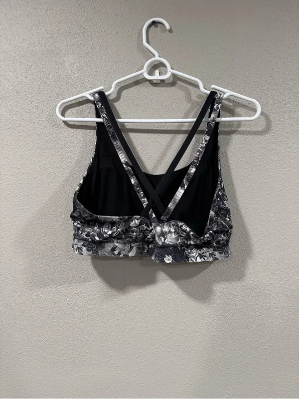 Lululemon Energy Bra Flowabunga Black Angel Wing / Black - Image 4