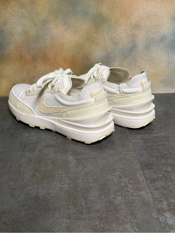 Nike Waffle One Essentials Women Sneakers DM7604-100 Summit White Fossil Sz 8.5 - Image 11