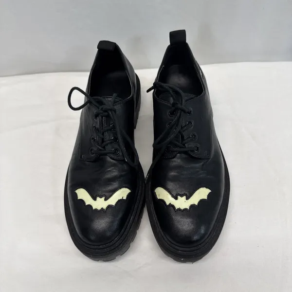 Hot Topic Glow In Dark Bats Lace Oxford 8 Halloween Goth Grunge Dark Romantic - Image 6