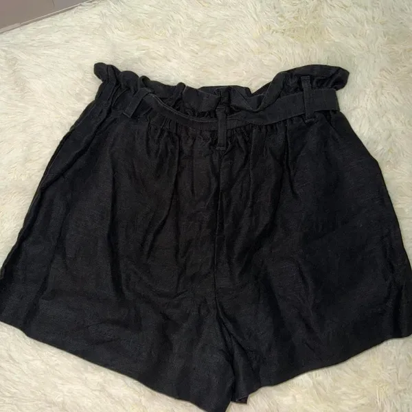 Wilfred Shorts Size‎ 0 Excellent Condition - Image 2