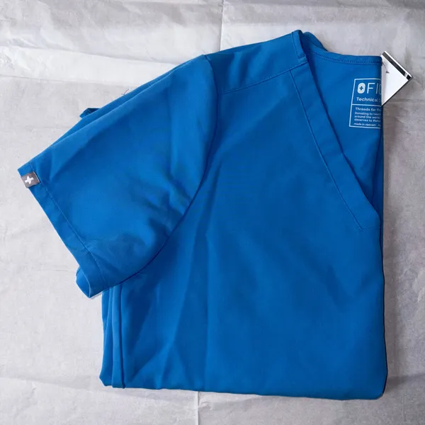 FIGS Women’s V-Neck Scrub Top - Image 3