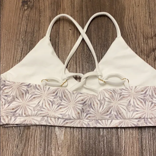 Wolven Sports Bra Size XS - Image 3