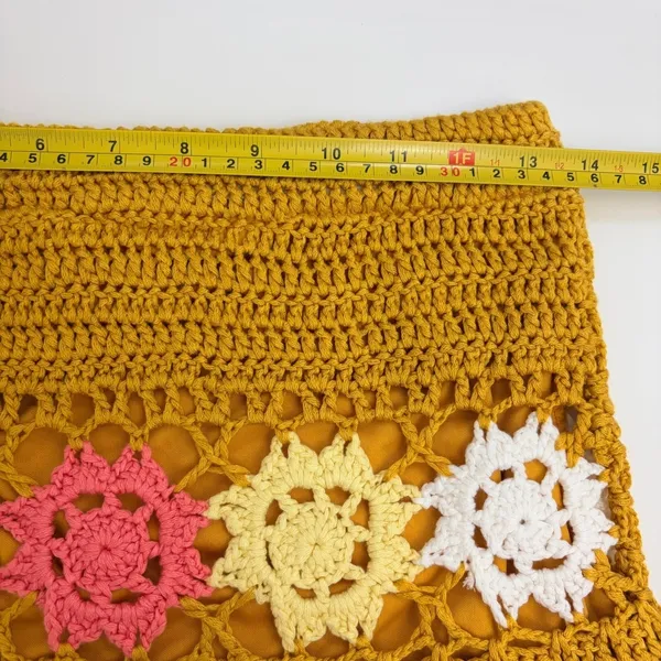 Mora‎ Mustard Yellow Crochet Floral Medallion Fringe Mini Skirt One Size Boho - Image 4