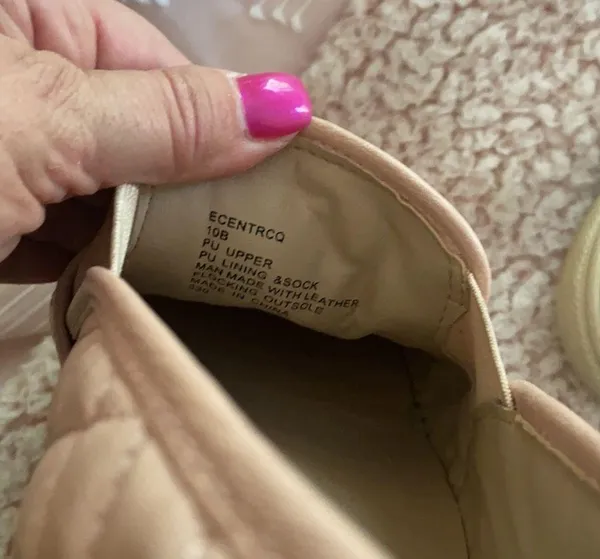 Cute pink Steve Madden madden sneakers shoes. Lightly worn. - Image 4
