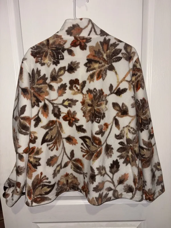 Alfred Dunner "First Frost" Floral Print Zip-Up Fleece Jacket. It features a plush fleece design with an earth-tone floral pattern including brown, tan, and orange leaves, alongside scattered subtle gold gem accents - Image 3