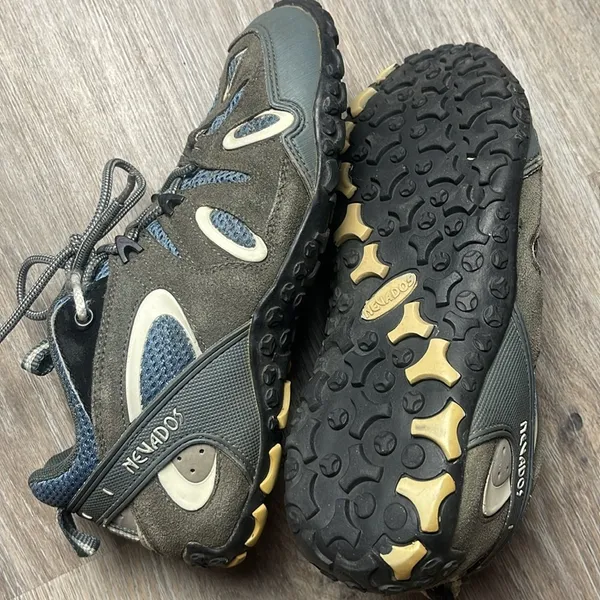 Nevados Trail Runners/Hiking Shoes - Image 4