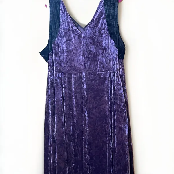 Hot Topic Sailor Moon Queen Beryl Dress 5X Plus Purple Velvet Hi Low NWT Cosplay - Image 2