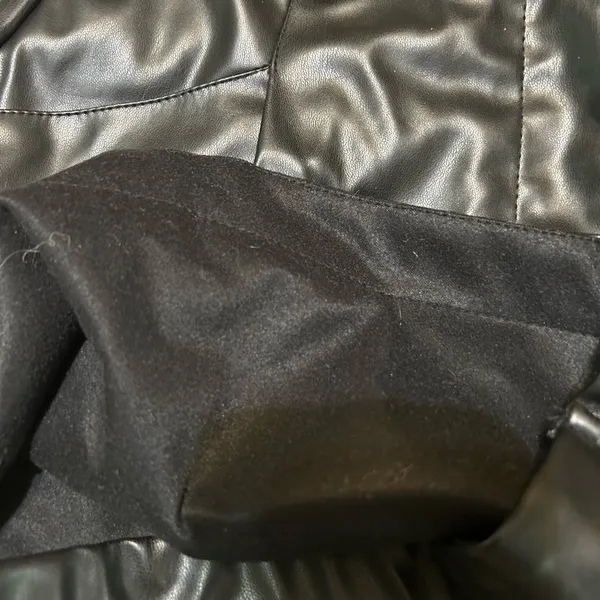 Glam Leather shorts - Image 2