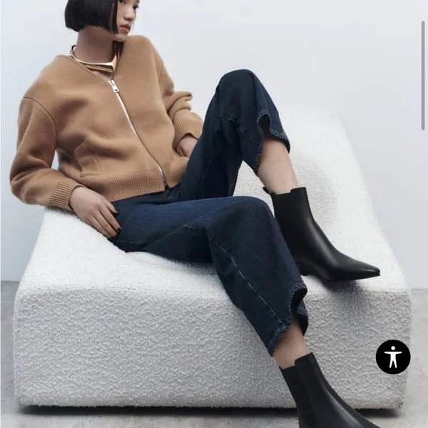 Zara HEELED LEATHER ANKLE BOOTS size 38 - Image 4