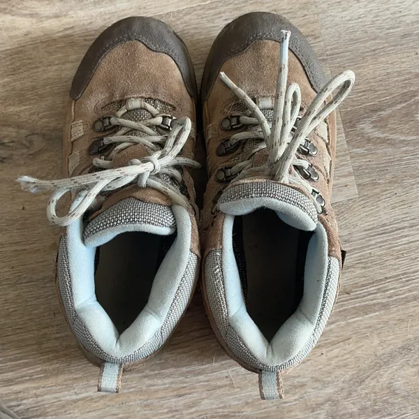 L.L Bean Hiking Shoes - Image 9