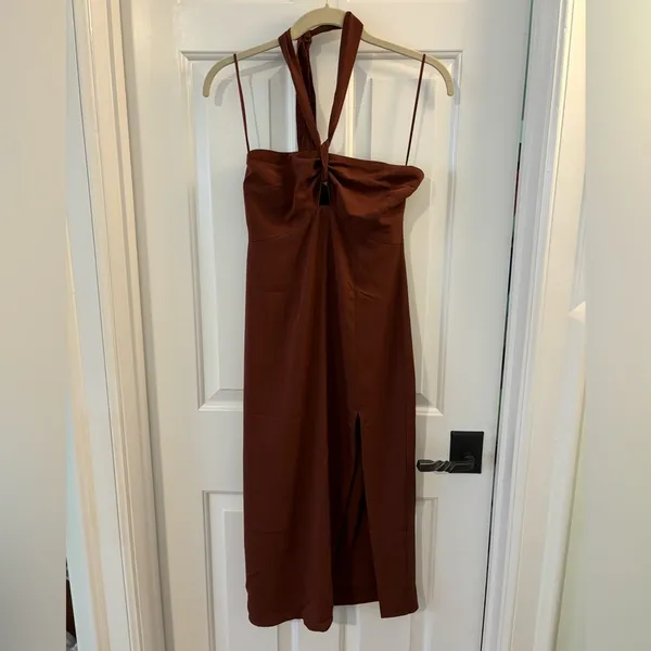 Abercrombie and Fitch Knot-Front Cutout Halter Midi Dress - Image 6