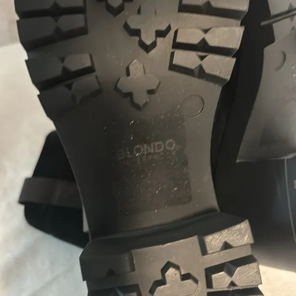 NWOT Blondo Rebel Waterproof Boots - Image 5