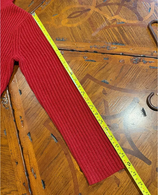 Red Turtleneck Sweater Size M - Image 9