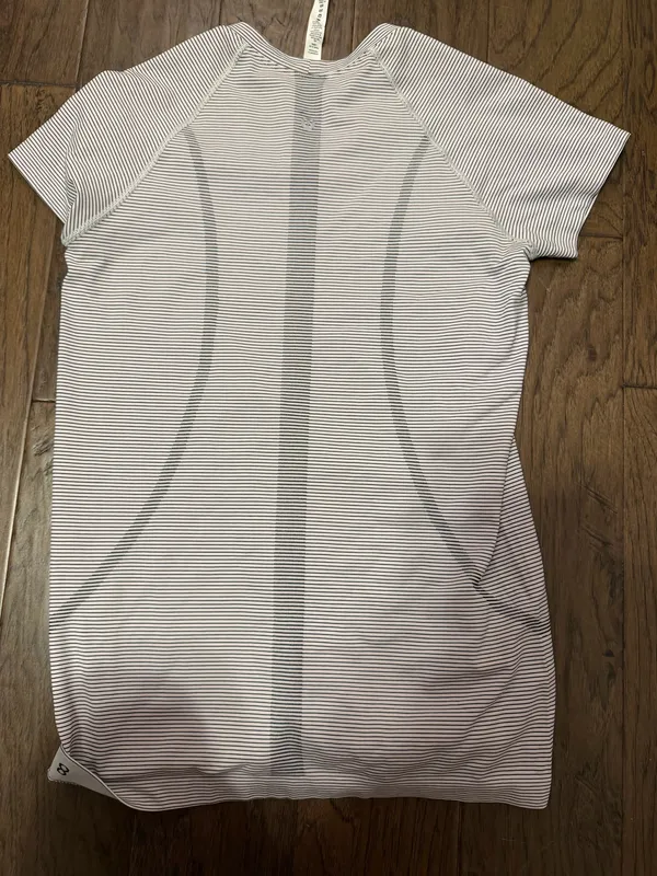 Lululemon Swiftly Short Sleeve - Image 2