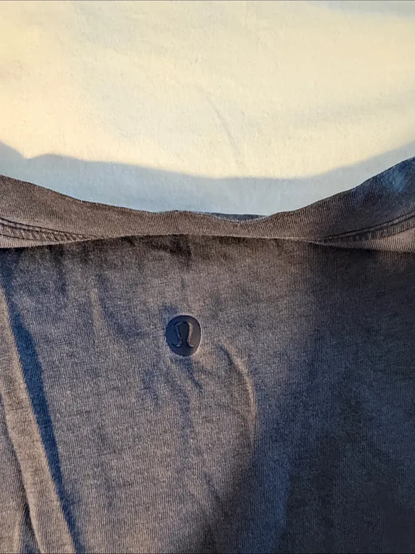 lululemon athletica Women's Short Sleeve Crew Tee - Dark Navy - Image 2