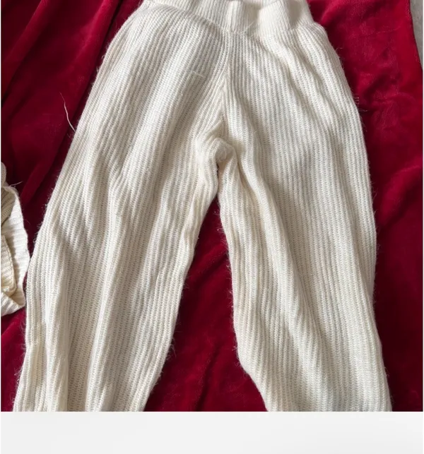white knitted sweater pajama set - Image 3