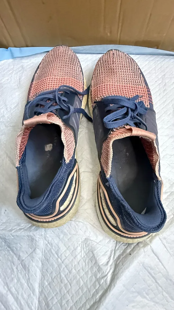 Adidas Ultraboost 19 Women's Size 10.5 Running Shoes - Image 5