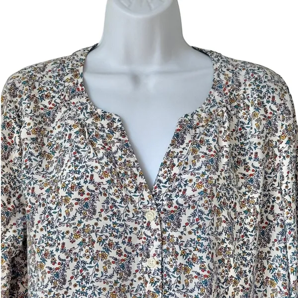 Old Navy Cream Yellow Blue Floral Split-Neck Button Long Sleeve Blouse Size M - Image 8