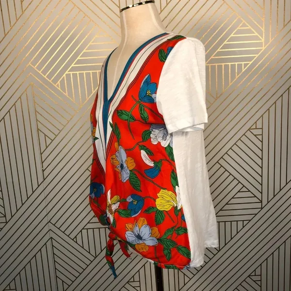 Anthropologie Akemi + Kin T-shirt Top Tee Blouse Floral Tie‎ Front White Small - Image 5
