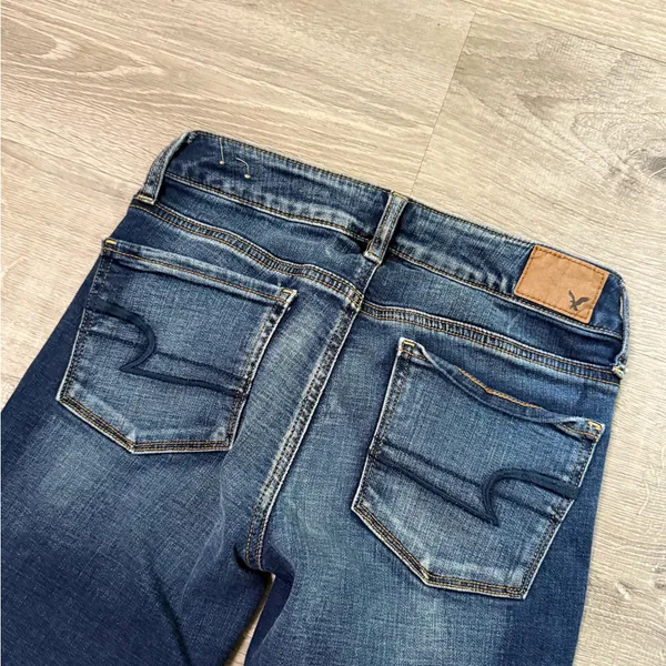 •AMERICAN EAGLE• SKINNY JEANS - Image 3