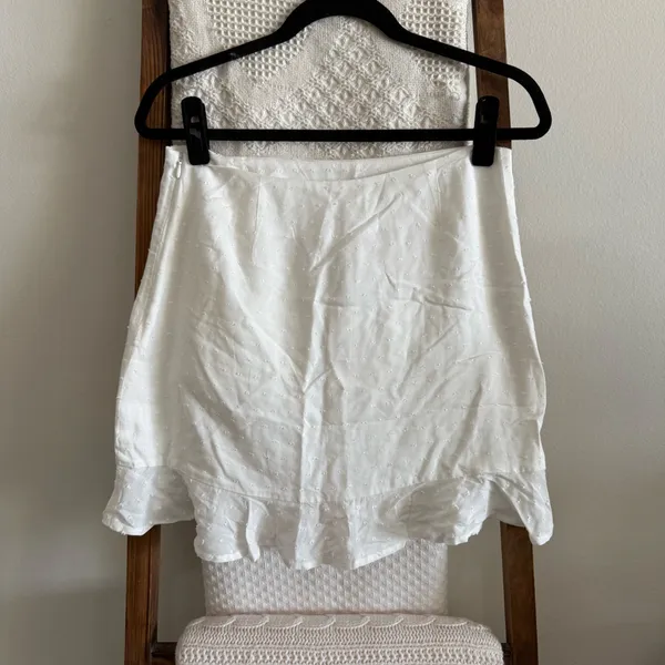 NWT Sadie & Sage White Textured Bonita Mini Skirt - Image 5
