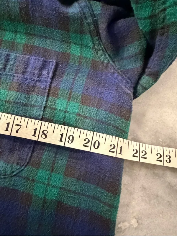 VTG L.L Bean Size 8 Blue Green Plaid Cotton Flannel Long Sleeve Button Shirt - Image 8