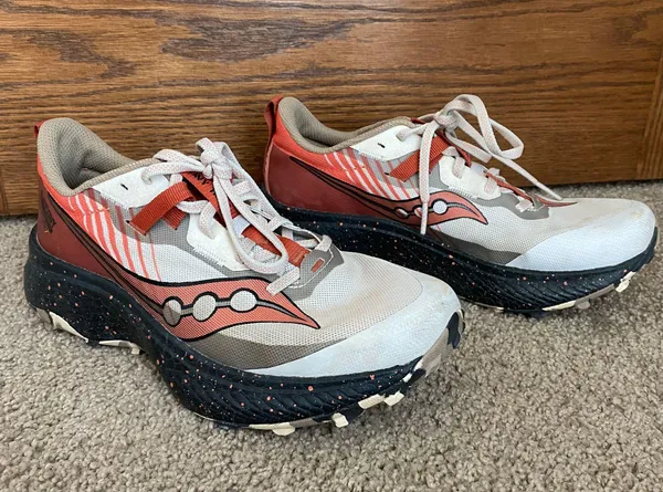 Saucony Endorphin Edge Carbitex Shoes - Image 3