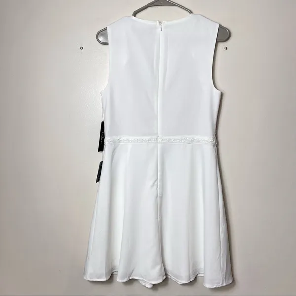 NWT Lulus Florentia White‎ Crochet Lace Chiffon Flare Sleeve Skater Dress MEDIUM - Image 6