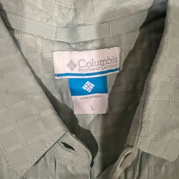 Columbia Sleeveless Button Up Top Lightweight Summer Outdoor Size L - Image 4