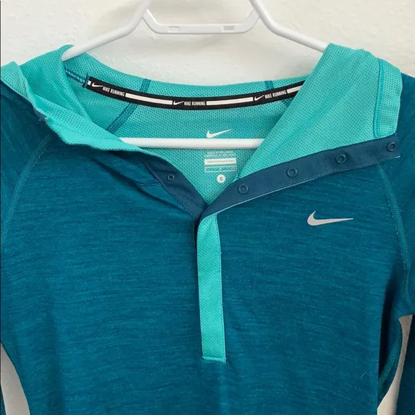 Nike Top - Image 3