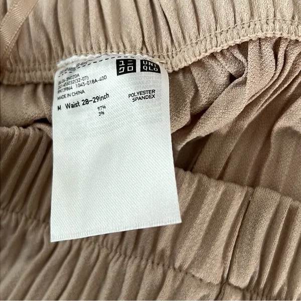Uniqlo Women’s Plated Straight Pants - Image 6