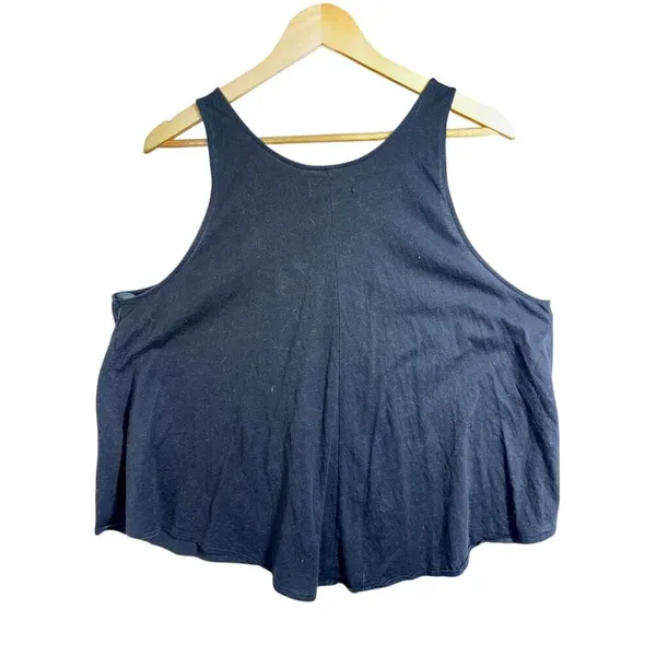 Abercrombie & Fitch Property of N.Y. Black White Knit Graphic Tank Top Size L - Image 3