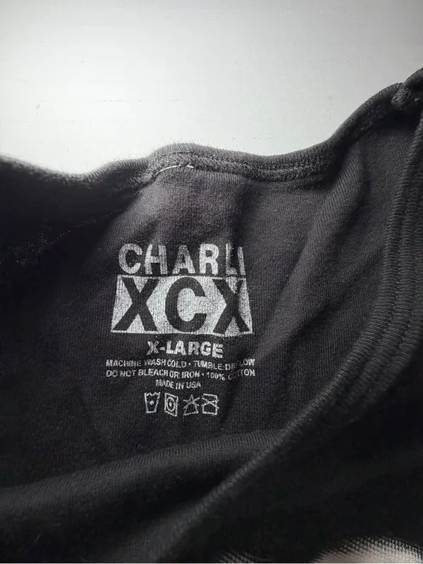 Charli XCX Black 'brat' Graphic Crop Top Size undefined - Image 2