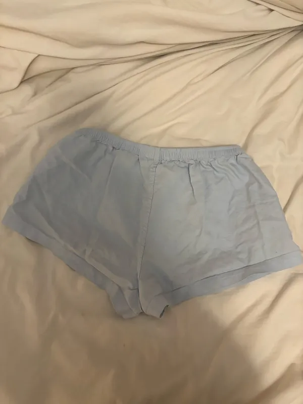 Brandy Melville Linen Shorts - Image 3