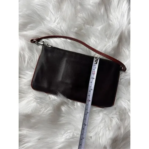 Coach vintage brown real leather clutch - Image 5