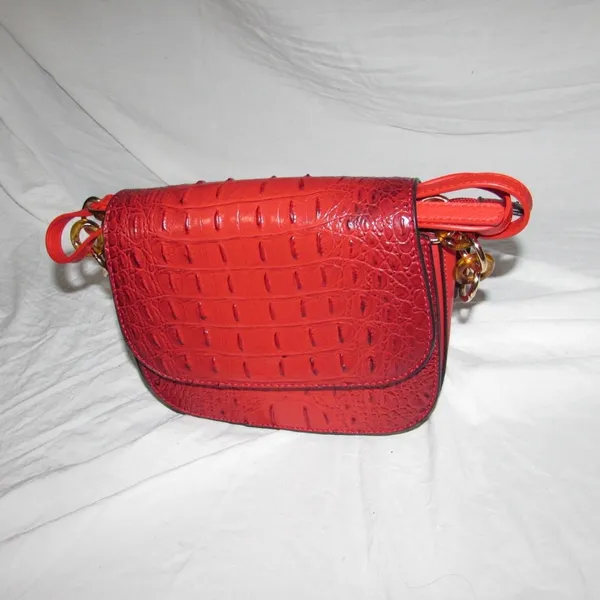 Red Croc - Image 5