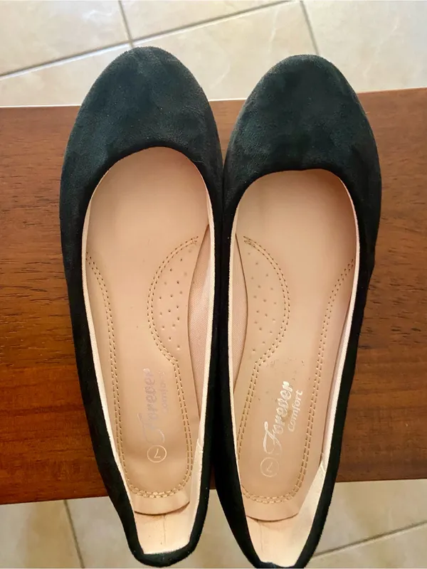 Black Ballet Flats with Cushioned Insole Size 7 - Image 3