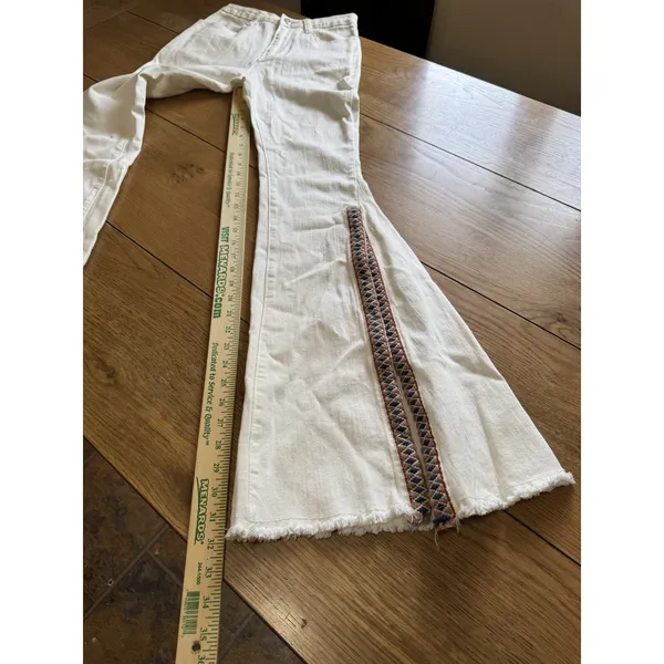 Saints & Hearts Women Size Small White Flare Jeans Boho Y2K Bell Bottom Hippie - Image 6