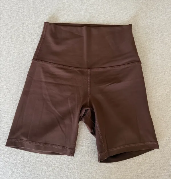 Lululemon Align Shorts 6" - Image 2