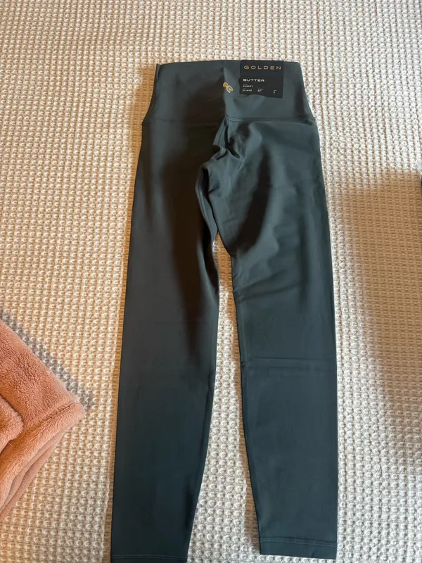 Aritzia Butter Leggings - Image 2