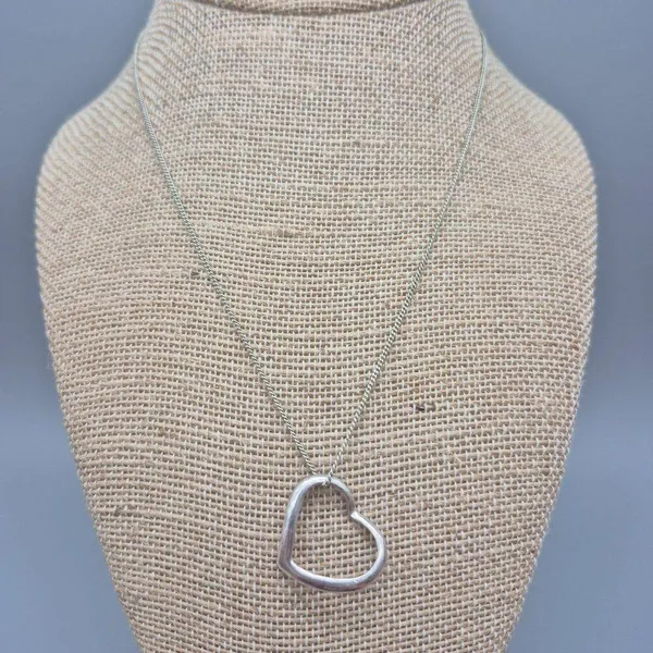 Vintage Sterling Silver Chain and Open Heart Pendant Necklace 18" Valentine Gift - Image 2