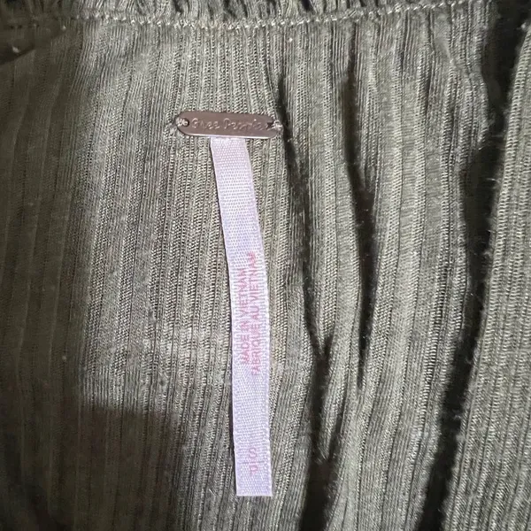 Free people small top - Image 6