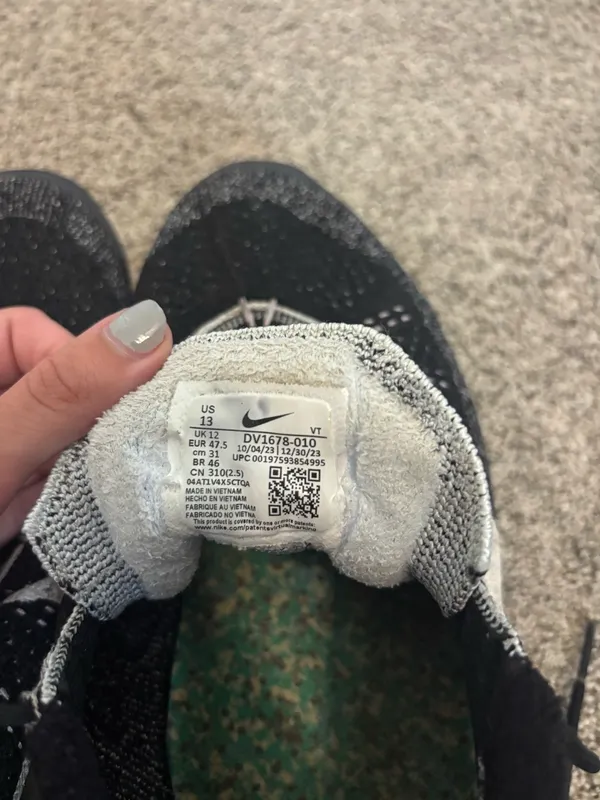 Men’s VaporMax Shoes Nike - Image 2