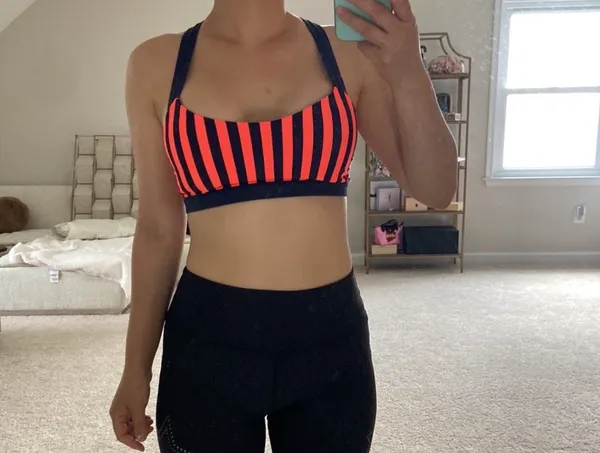 Lululemon sports bra. S - Image 6