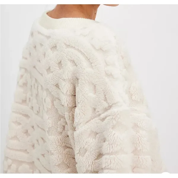 NWOT Free People Cable Knit Faux Fur Oversized Sweatshirt | Ivory Cream Sz Small - Image 11