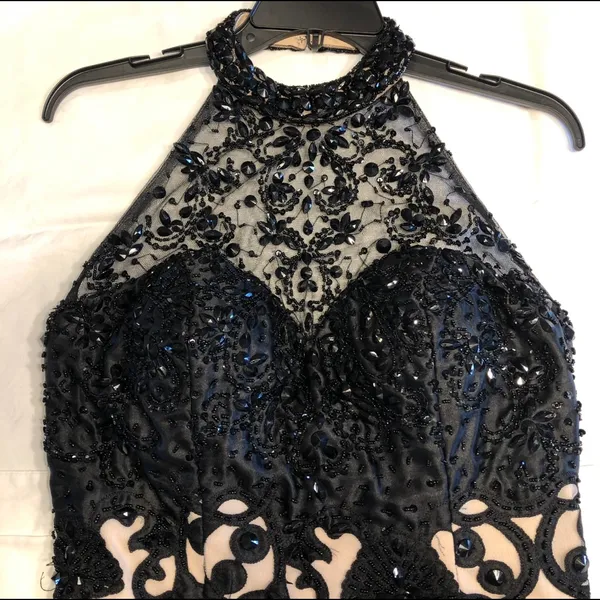 Gigi formal dress - Image 3