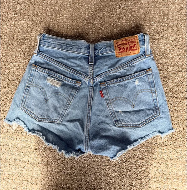 Levi’s 501 Denim Shorts - Image 2