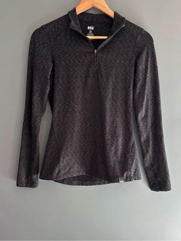 REI black & gray quarter zip long sleeve sweater - Image 5