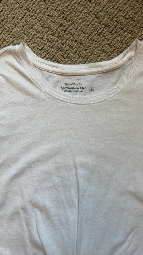 Abercrombie & Fitch Knotted Crew Tee - Image 5
